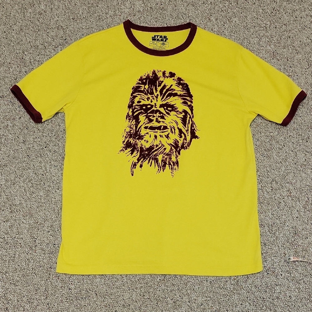 Star Wars Mad Engine Retro Yellow & Burgundy Chewbacca T-Shirt Medium